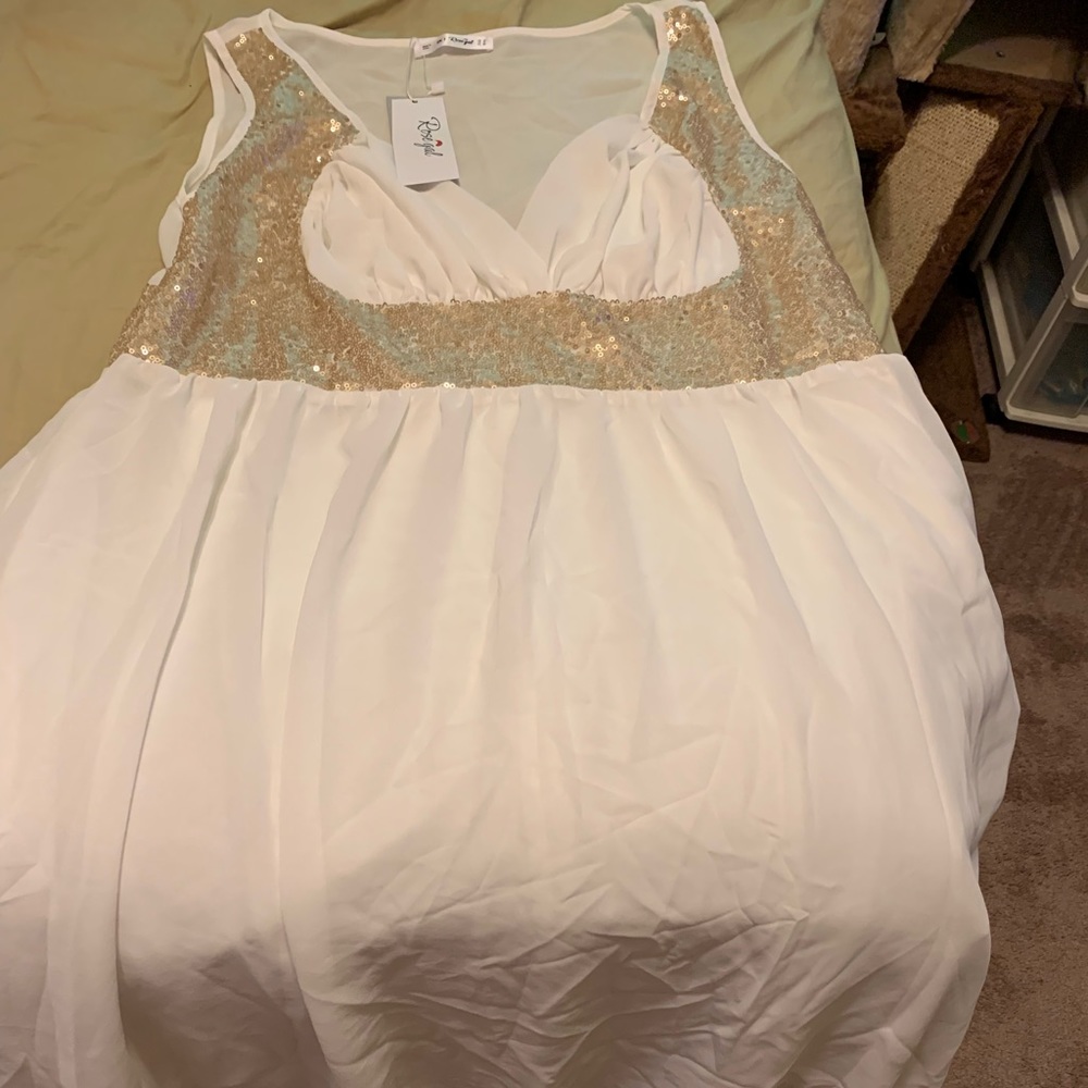 Rose gal gold and white dress